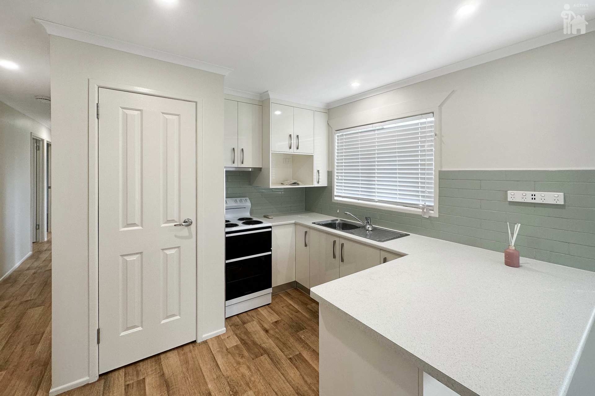 5 Banksia Street, Point Vernon, QLD 4655 AUS