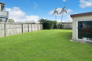 5 Banksia Street, Point Vernon, QLD 4655 AUS