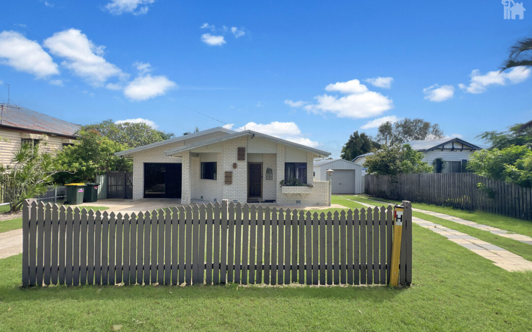 298 Torquay Terrace, Torquay  QLD  4655