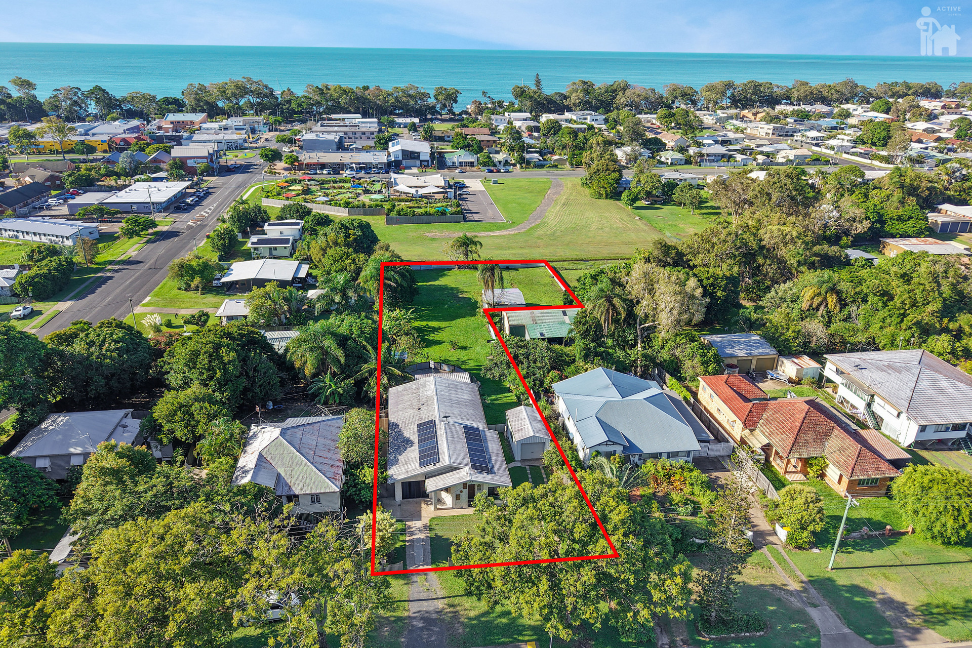 298 Torquay Terrace, Torquay, QLD 4655 AUS