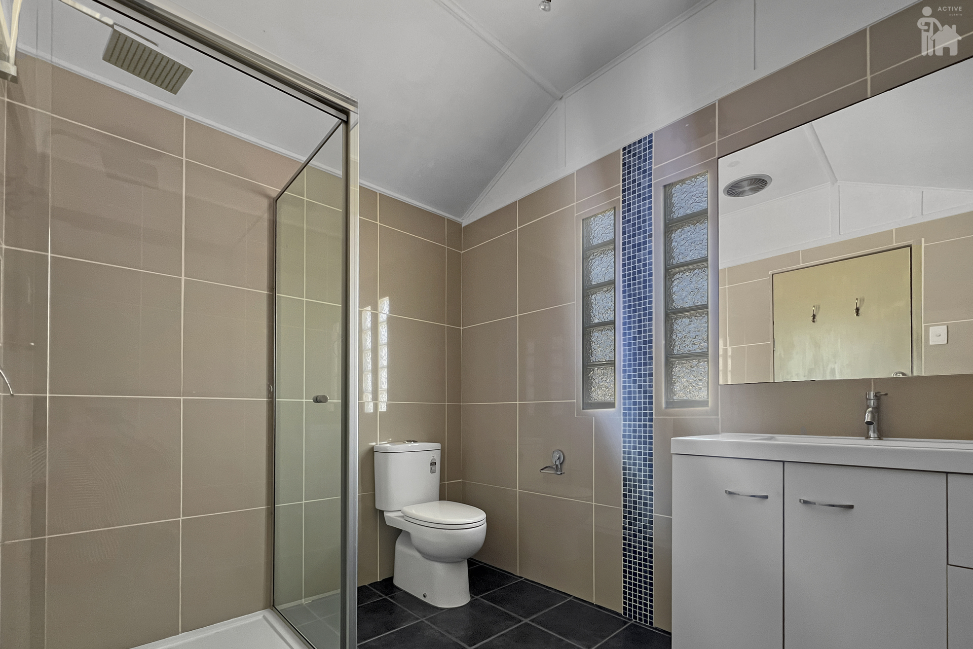 123 Torquay Road, Torquay, QLD 4655 AUS