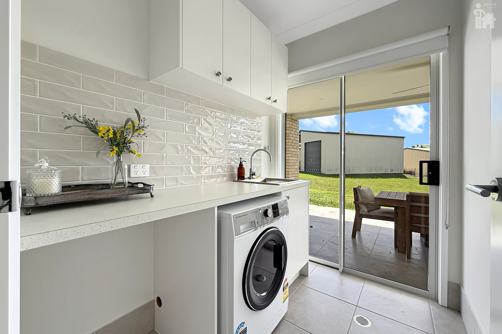 7-15 Edgecumbe Close, River Heads, QLD 4655 AUS
