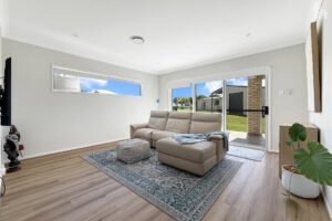 7-15 Edgecumbe Close, River Heads, QLD 4655 AUS