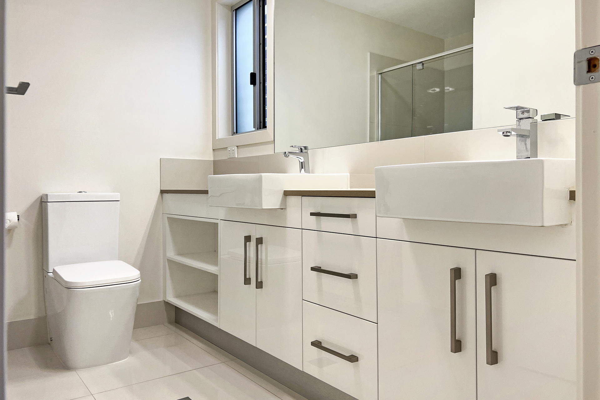 27/138 Cypress Street, Urangan, QLD 4655 AUS