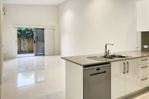 27/138 Cypress Street, Urangan, QLD 4655 AUS