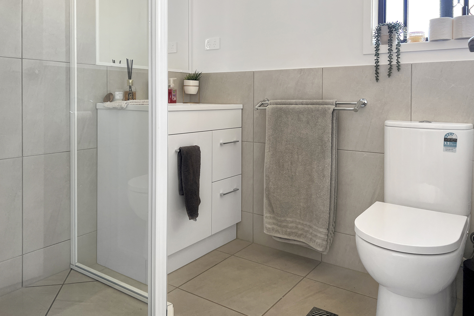 1 Seagrass Lane, Eli Waters, QLD 4655 AUS