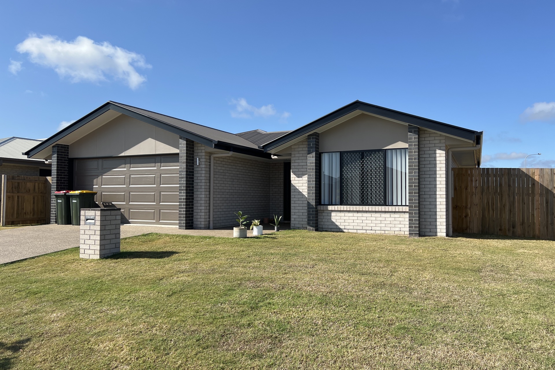 1 Seagrass Lane, Eli Waters, QLD 4655 AUS