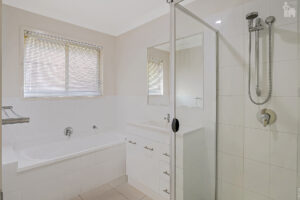 3 Parklink East Avenue, Wondunna, QLD 4655 AUS
