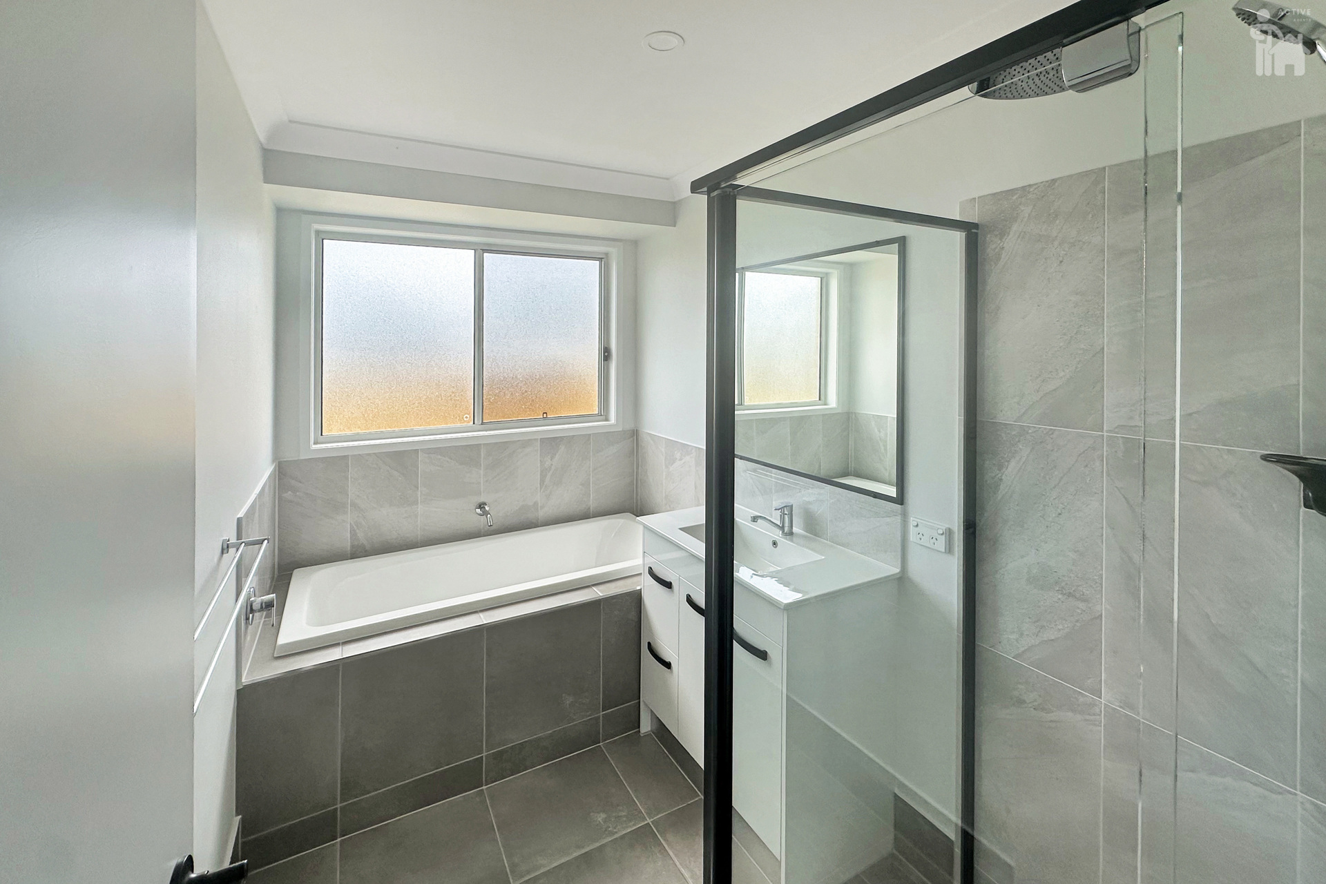 94 Samarai Drive, Kawungan, QLD 4655 AUS