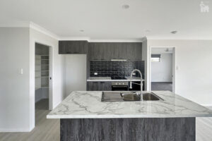 94 Samarai Drive, Kawungan, QLD 4655 AUS