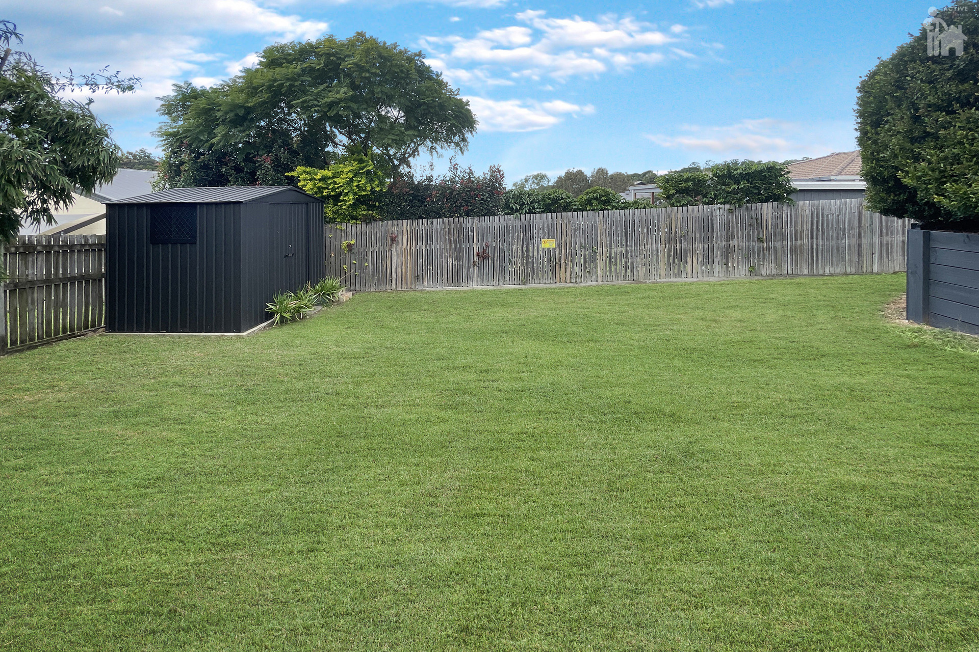 18 Julie Street, Dundowran Beach, QLD 4655 AUS