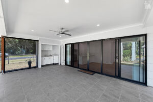 35 Oslove Drive, Booral, QLD 4655 AUS