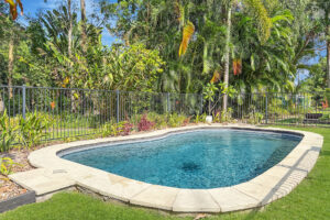 35 Oslove Drive, Booral, QLD 4655 AUS