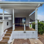 24 King Street, Urangan, QLD 4655 AUS