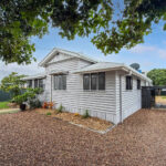24 King Street, Urangan, QLD 4655 AUS