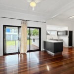 24 King Street, Urangan, QLD 4655 AUS