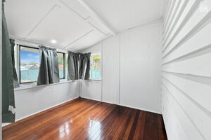 24 King Street, Urangan, QLD 4655 AUS