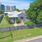 24 King Street, Urangan, QLD 4655 AUS