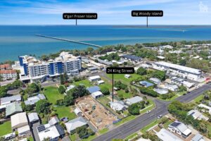 24 King Street, Urangan, QLD 4655 AUS