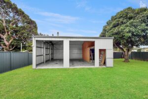 24 King Street, Urangan, QLD 4655 AUS