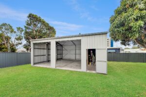 24 King Street, Urangan, QLD 4655 AUS