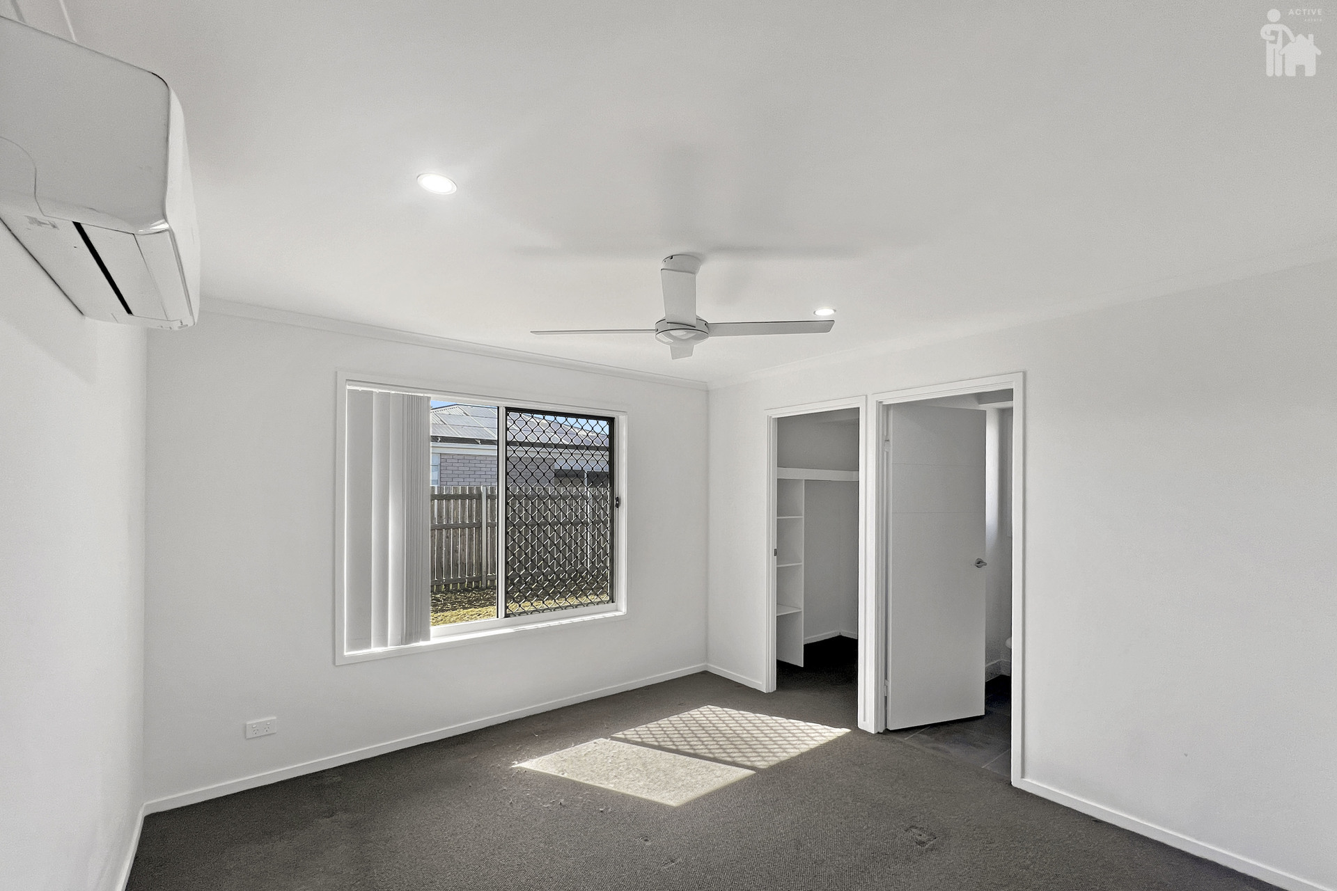 61 Girraween Way, Eli Waters, QLD 4655 AUS