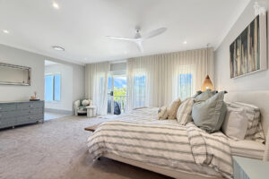 7-15 Edgecumbe Close, River Heads, QLD 4655 AUS