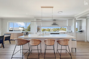 7-15 Edgecumbe Close, River Heads, QLD 4655 AUS