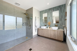 7-15 Edgecumbe Close, River Heads, QLD 4655 AUS