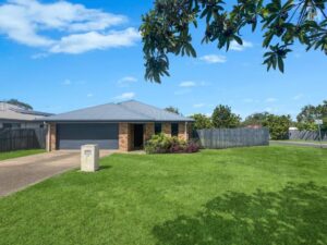 13 Colyton Street, Torquay, QLD 4655 AUS