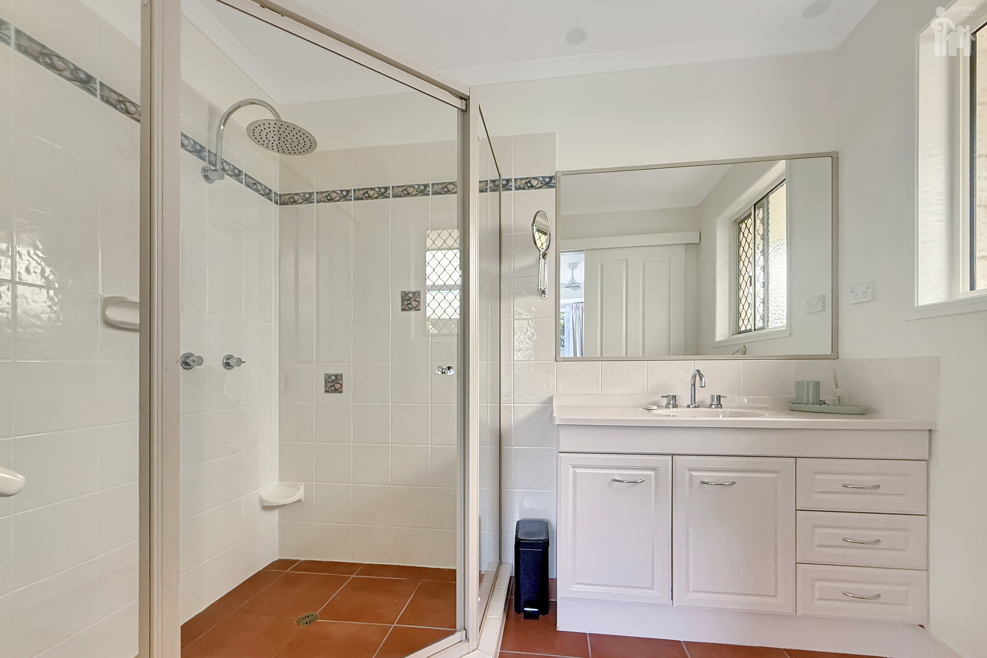 5 Whistler Court, Eli Waters, QLD 4655 AUS