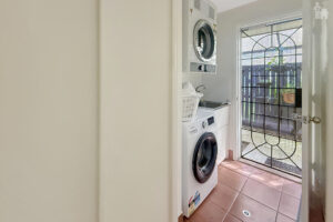 5 Whistler Court, Eli Waters, QLD 4655 AUS