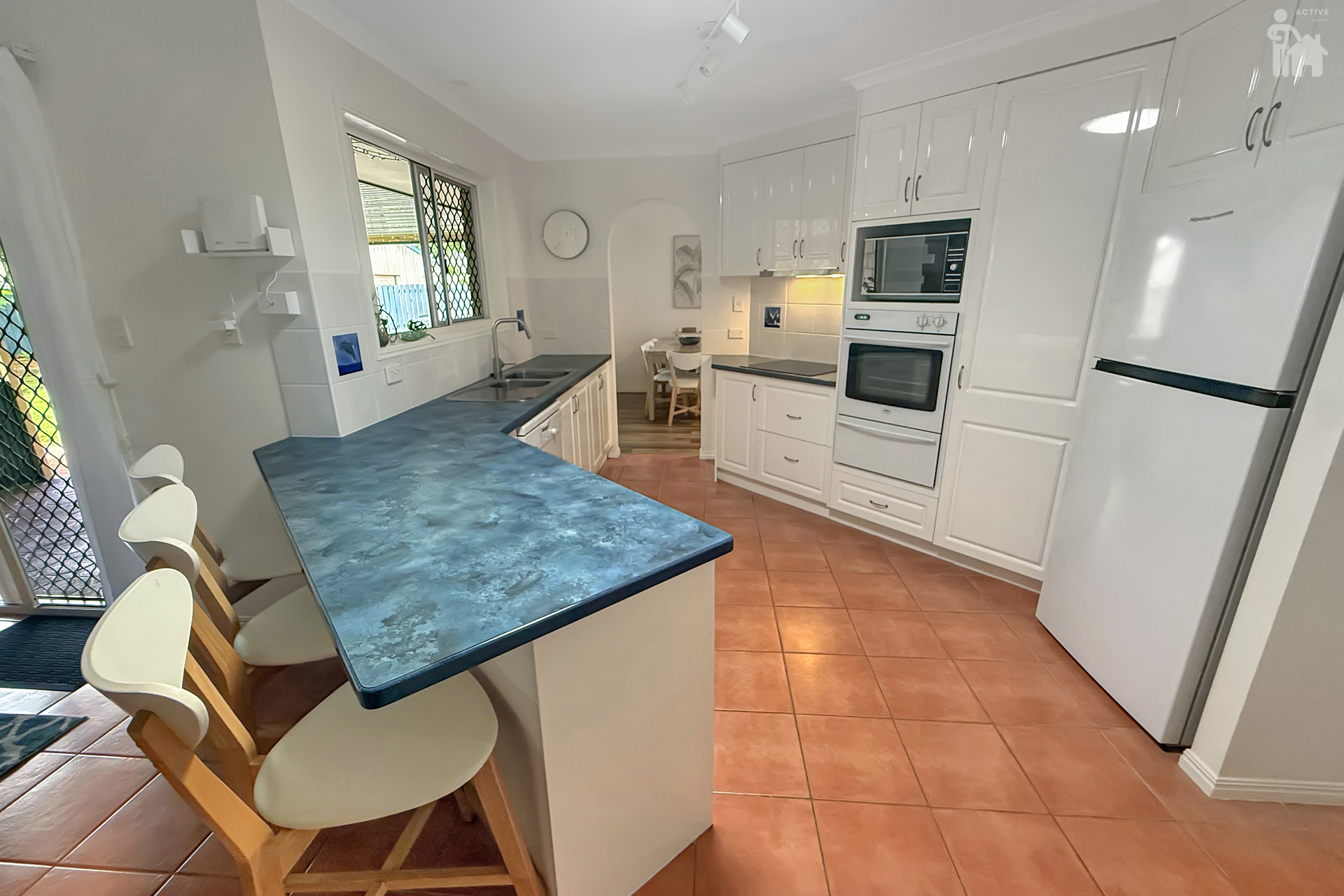 5 Whistler Court, Eli Waters, QLD 4655 AUS