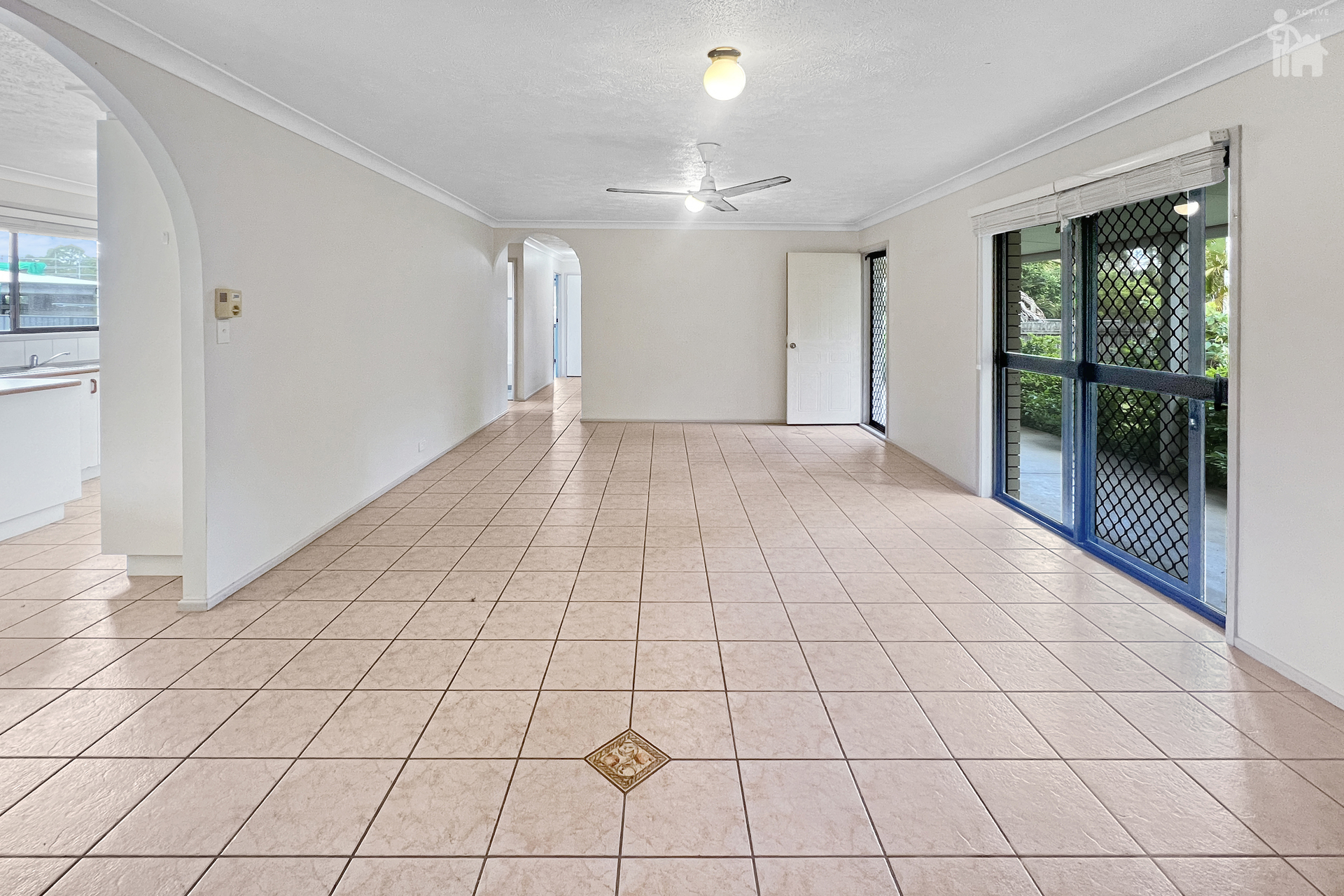 26A Hughes Road, Urangan, QLD 4655 AUS