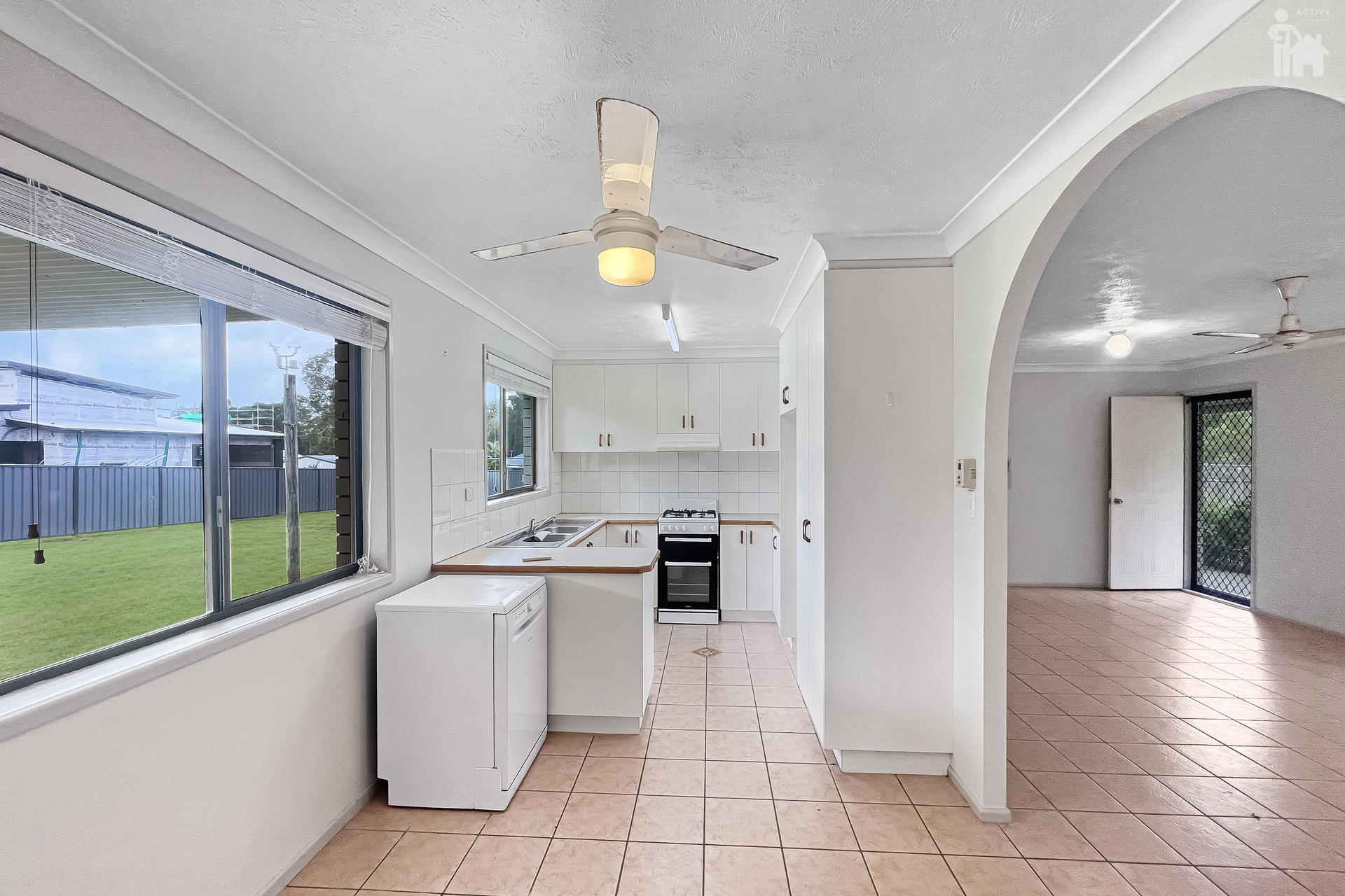 26A Hughes Road, Urangan, QLD 4655 AUS