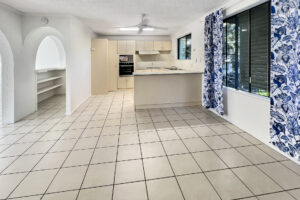 10/372 The Esplanade, Scarness, QLD 4655 AUS