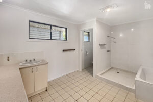 10/372 The Esplanade, Scarness, QLD 4655 AUS