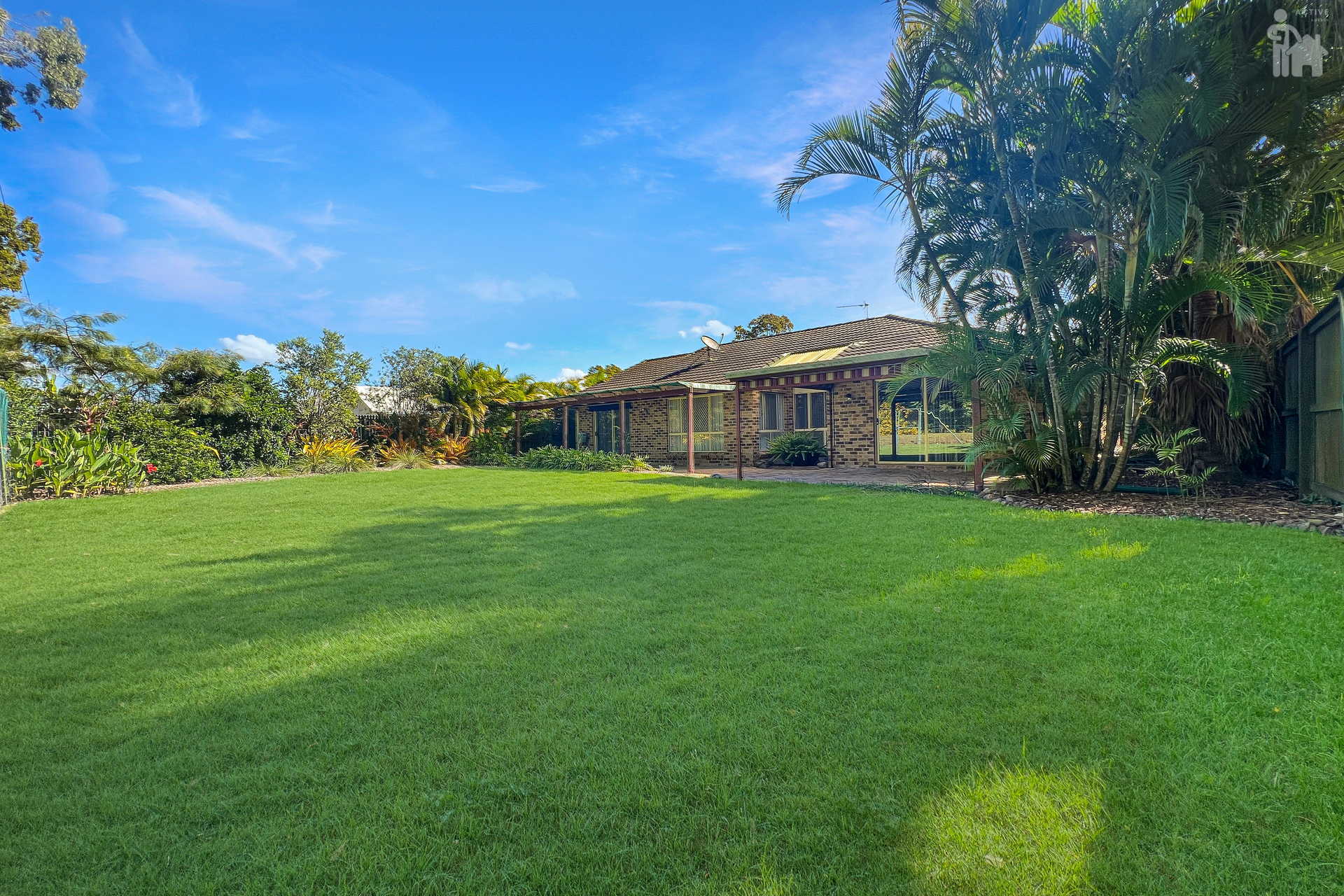 14 Whimbrel Grove, Eli Waters, QLD 4655 AUS