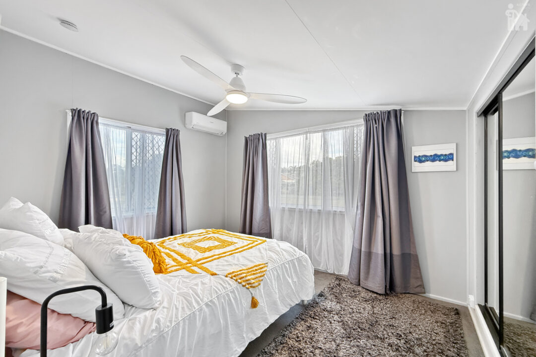 1B/404 Esplanade, Torquay, QLD 4655 AUS