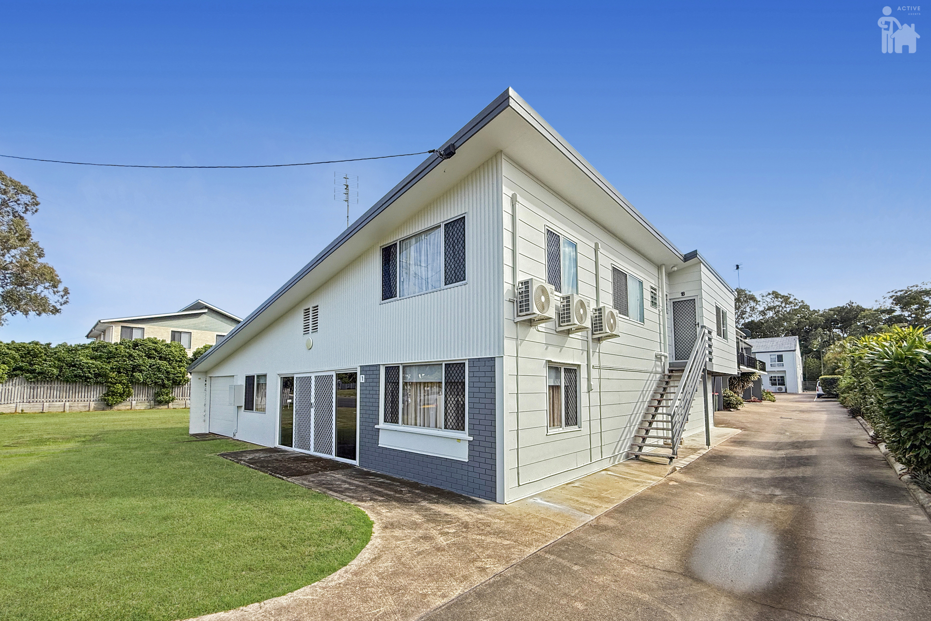 1B/404 Esplanade, Torquay, QLD 4655 AUS