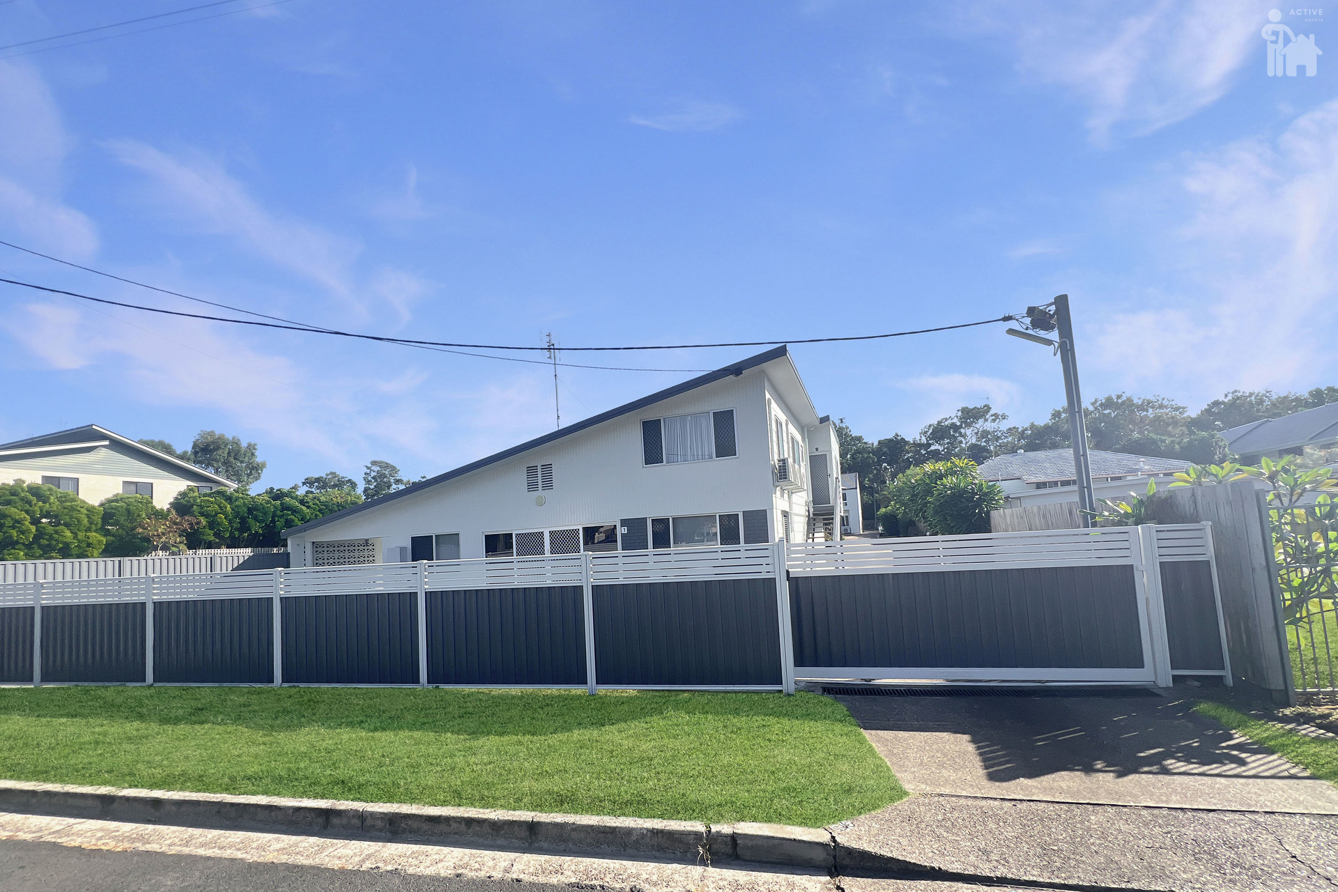 1B/404 Esplanade, Torquay, QLD 4655 AUS