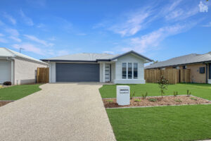 10 Cudgerie Street, Wondunna, QLD 4655 AUS