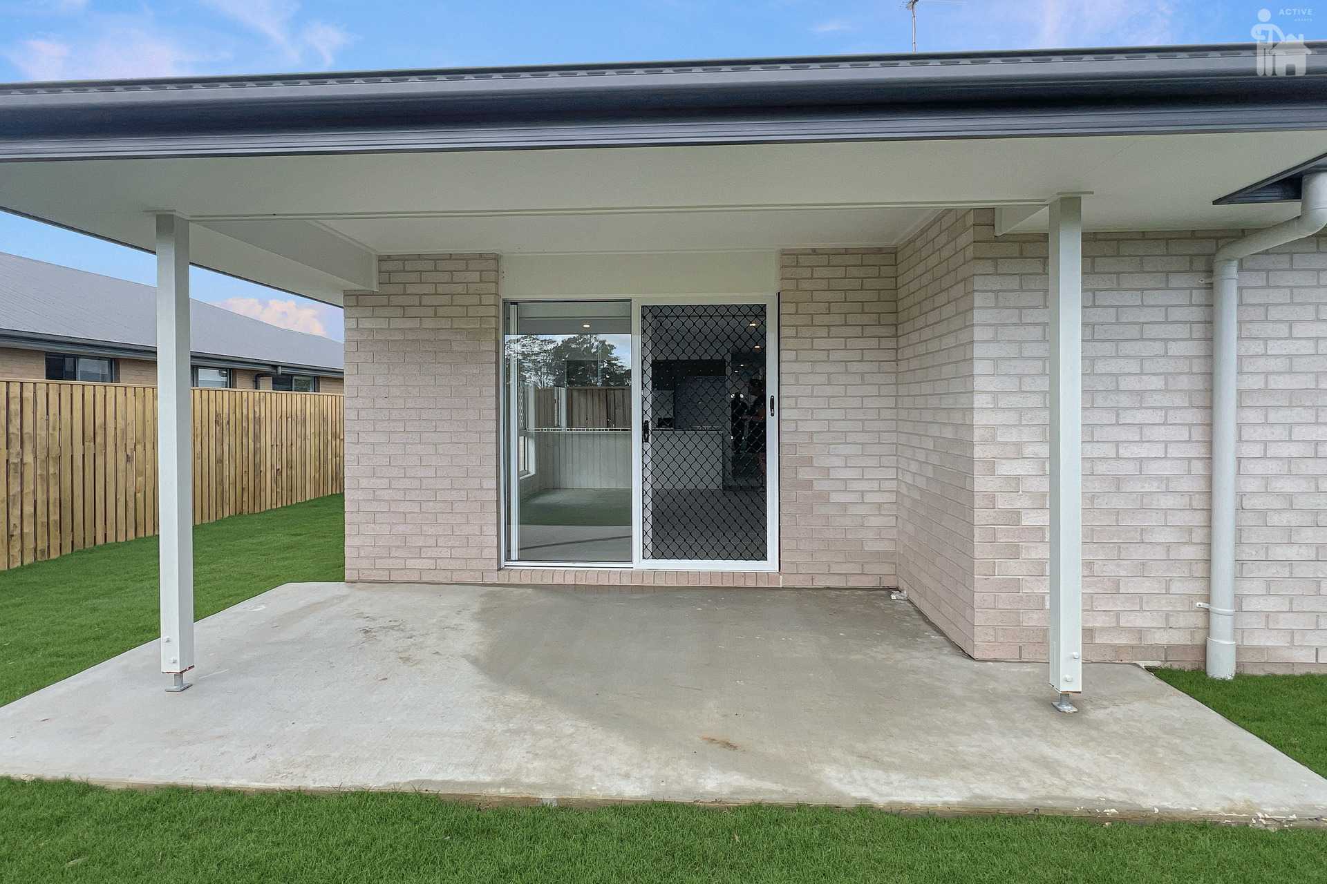 10 Cudgerie Street, Wondunna, QLD 4655 AUS