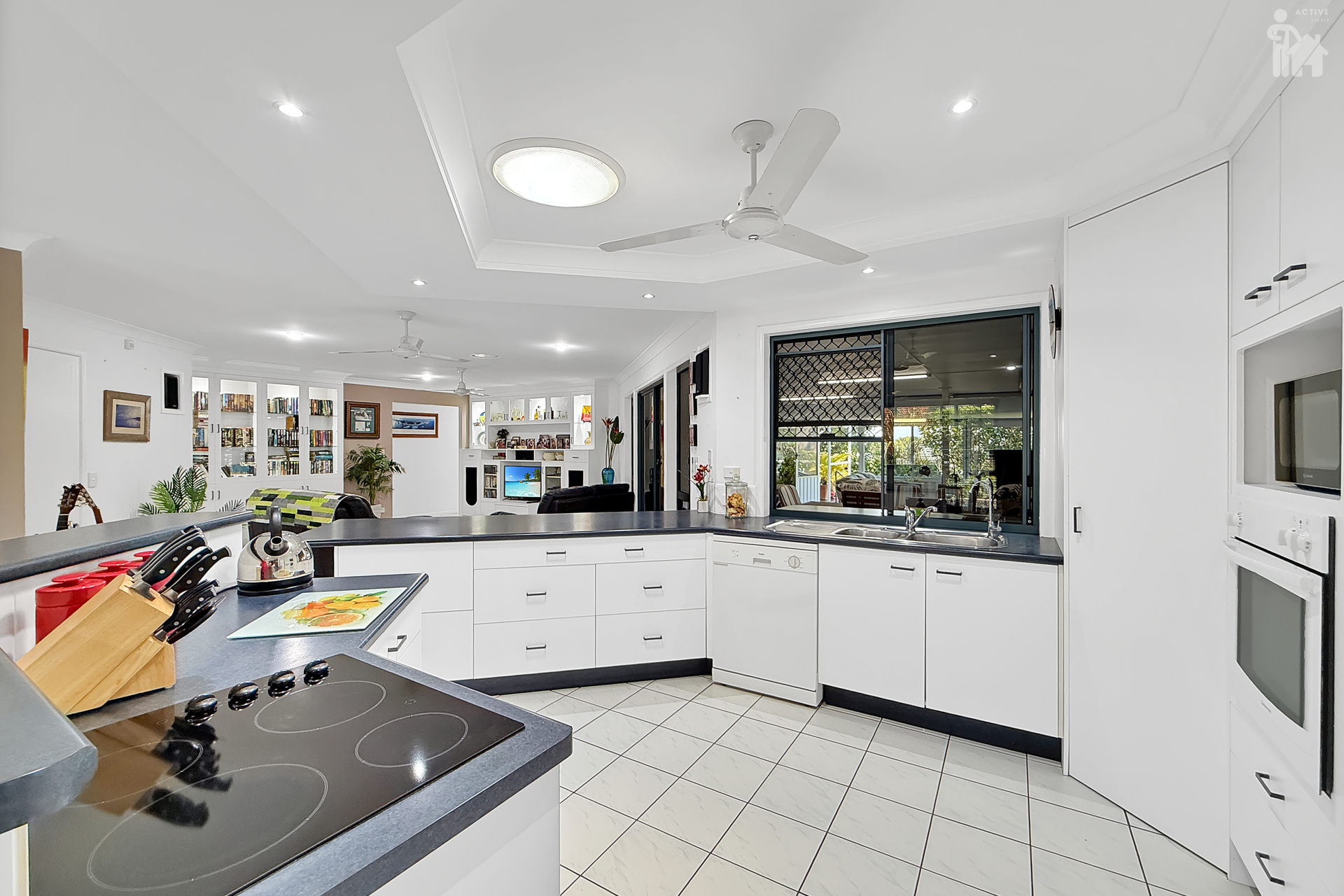 4 Faraday Court, Urraween, QLD 4655 AUS