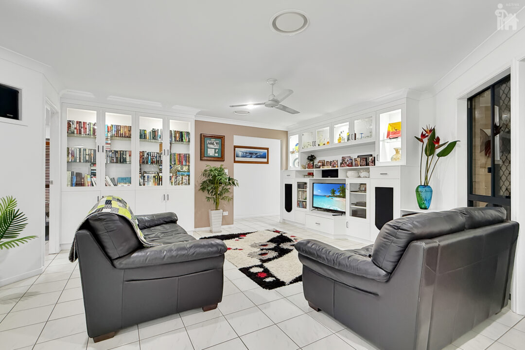4 Faraday Court, Urraween, QLD 4655 AUS