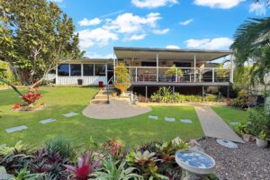 4 Faraday Court, Urraween, QLD 4655 AUS