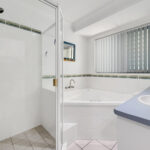 4 Faraday Court, Urraween, QLD 4655 AUS