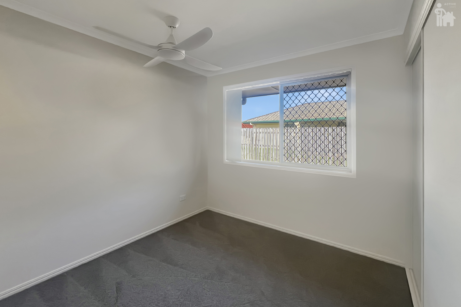 8 Protector Way, Eli Waters, QLD 4655 AUS