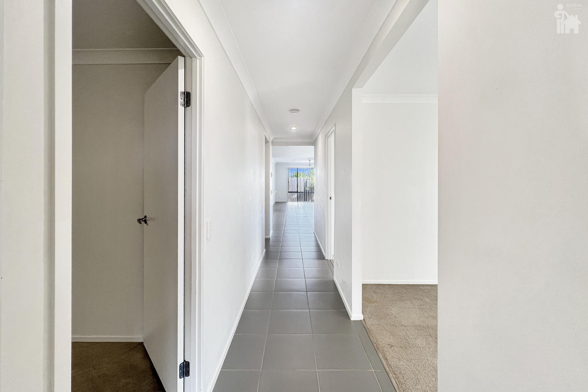 16 Wylie Way, Urraween, QLD 4655 AUS