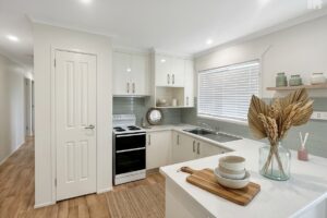 5 Banksia Street, Point Vernon, QLD 4655
